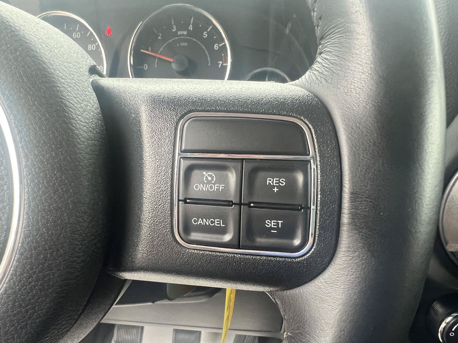 Used 2018 Jeep Wrangler Unlimited Sport AWD/4WD image 16