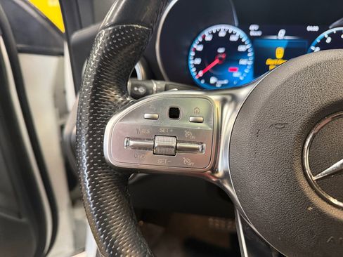 Used 2020 Mercedes-Benz GLC 300 4MATIC Coupe image 32