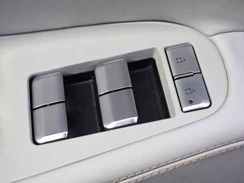 New 2026 Lincoln Navigator Black Label image 25