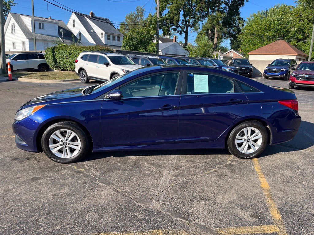Used 2014 Hyundai Sonata GLS w/ Popular Equipment Group 2 FWD image 7