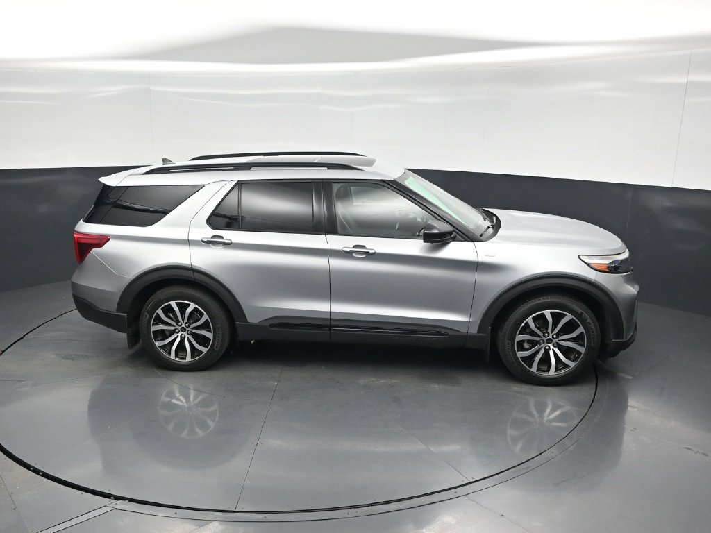 Certified 2023 Ford Explorer ST-Line w/ Class IV Trailer Tow Package RWD image 54