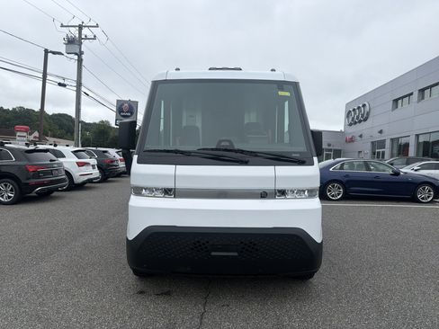Used 2024 Chevrolet Brightdrop 600 w/ Battery Pack, Max Range AWD/4WD image 2