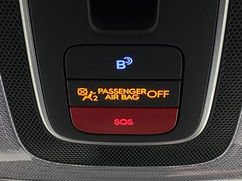 Certified 2025 Hyundai Elantra SEL image 29