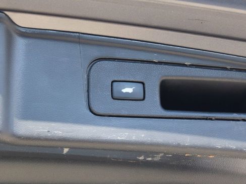 Used 2015 Honda Pilot EX-L image 12