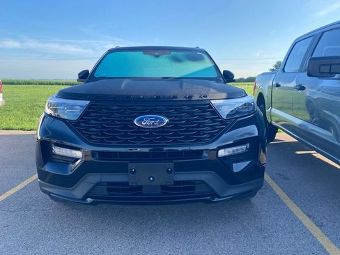 Used 2023 Ford Explorer ST-Line w/ Class IV Trailer Tow Package AWD/4WD image 19