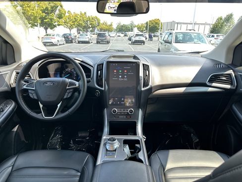 Used 2024 Ford Edge SEL w/ Convenience Package AWD/4WD image 29
