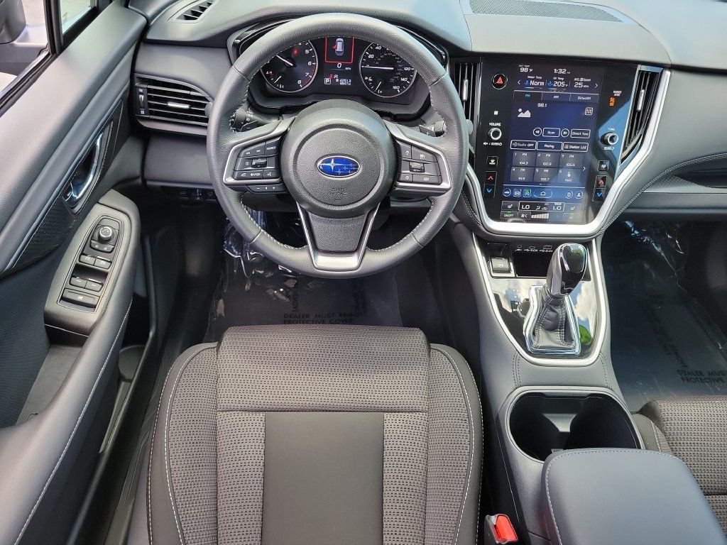 Used 2025 Subaru Outback Premium AWD/4WD image 15