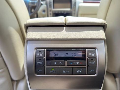 Used 2019 Lexus GX 460 Premium w/ Premium Package AWD/4WD image 13