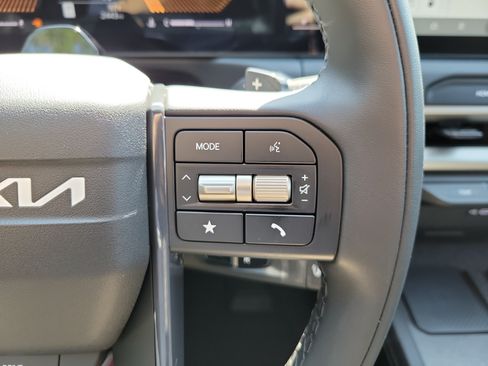 Used 2027 Kia Telluride S FWD image 30