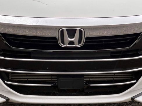 Used 2021 Honda Accord LX image 9