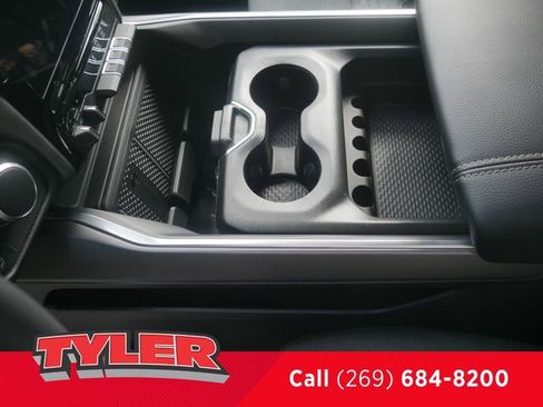 New 2026 RAM 1500 Big Horn AWD/4WD image 40