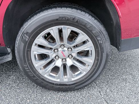 Used 2021 GMC Yukon Denali RWD image 38