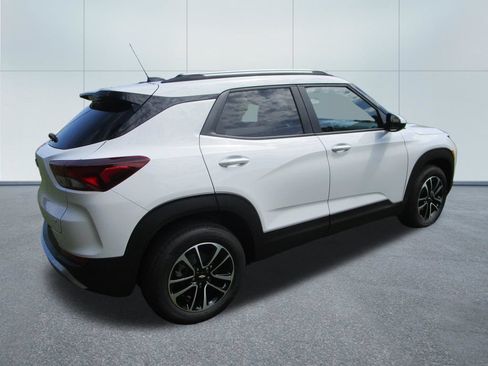 New 2026 Chevrolet TrailBlazer LT FWD image 53
