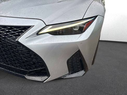 Certified 2022 Lexus IS 350 F Sport RWD image 9