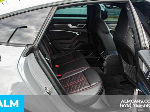 Used 2025 Audi RS 7 Performance AWD/4WD image 18