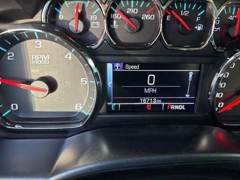 Used 2017 Chevrolet Silverado 1500 LT w/ Texas Edition image 5