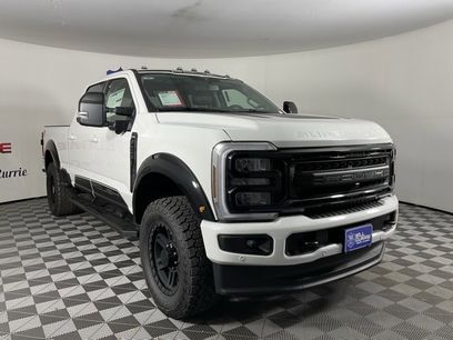 New 2026 Ford F250 Lariat w/ Black Appearance Package
