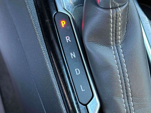 Used 2021 Buick Encore GX Select image 28