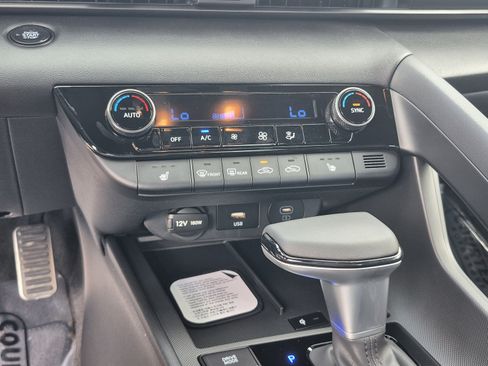 New 2026 Hyundai Elantra SEL Sport FWD image 25