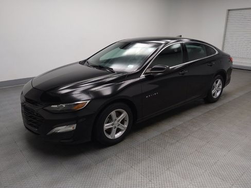 Used 2024 Chevrolet Malibu LS w/ Driver Confidence Package FWD image 2