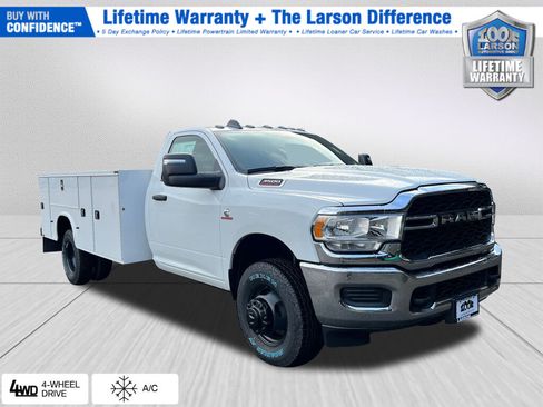 New 2024 RAM 3500 Tradesman image 1