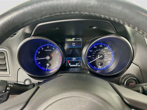 Used 2017 Subaru Legacy 2.5i Limited AWD/4WD image 19
