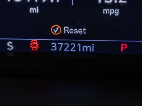 Used 2023 Chevrolet Silverado 3500 LTZ w/ LTZ Plus Package image 19