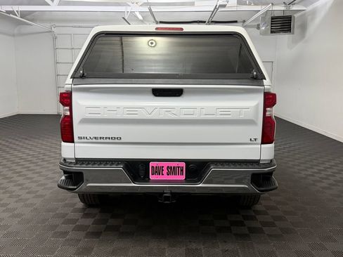 Used 2022 Chevrolet Silverado 1500 LT RWD image 9