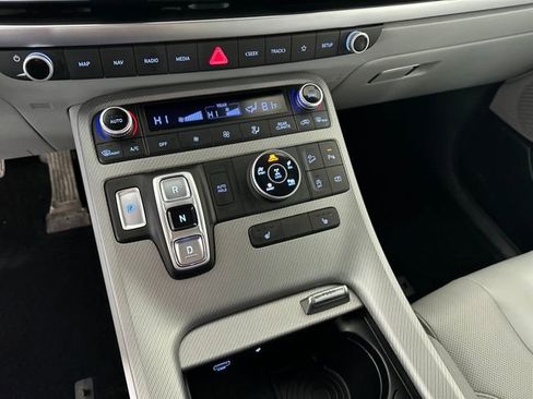 Used 2023 Hyundai Palisade SEL image 20