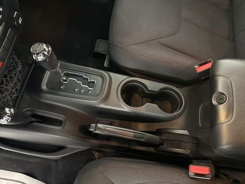 Used 2015 Jeep Wrangler Sport w/ Quick Order Package 24S image 31