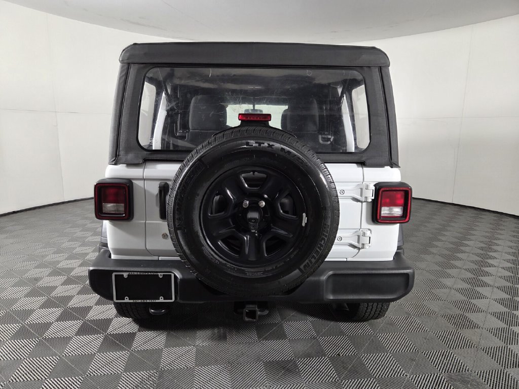 Used 2019 Jeep Wrangler Unlimited Sport AWD/4WD image 6