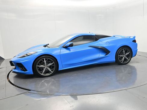 Used 2020 Chevrolet Corvette Stingray Preferred Conv w/ 2LT Preferred Equipment Group RWD image 4