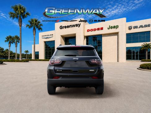 New 2026 Jeep Compass Latitude AWD/4WD image 7