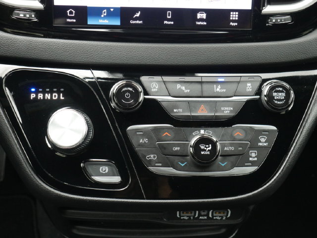 Used 2025 Chrysler Pacifica Select FWD image 21
