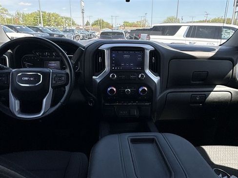 Used 2021 GMC Sierra 1500 Elevation w/ LPO, Elevation Black Package AWD/4WD image 19
