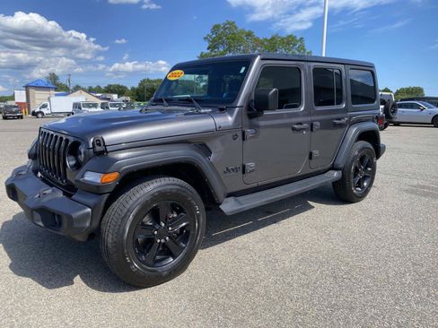 Used 2022 Jeep Wrangler Unlimited Sport AWD/4WD image 8
