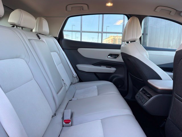 Used 2023 Nissan Ariya AWD image 13