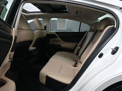 Used 2020 Lexus ES 350 Luxury w/ Accessory Package 2 image 20