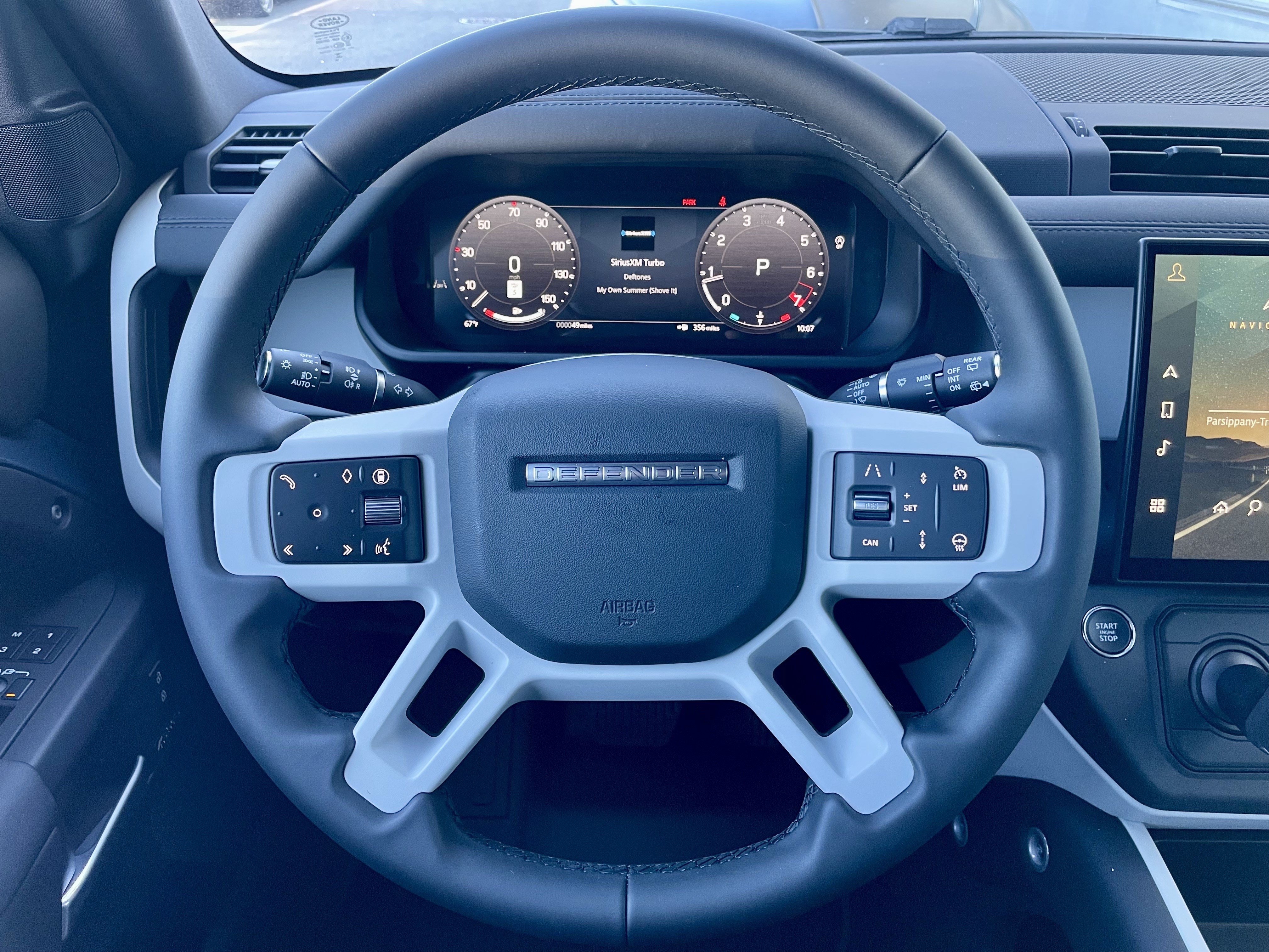 New 2026 Land Rover Defender 110 X-Dynamic SE AWD/4WD image 21
