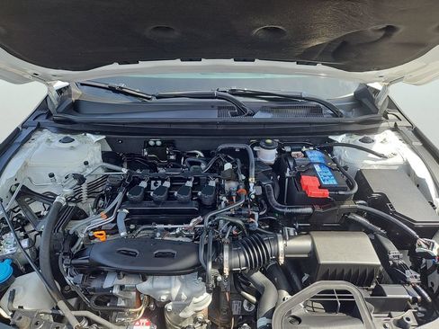 Certified 2025 Honda Accord LX image 28