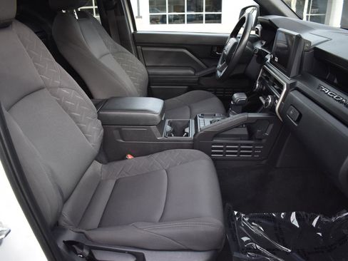 Used 2024 Toyota Tacoma SR image 14