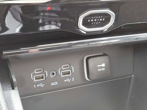 New 2026 Jeep Grand Cherokee L Limited w/ Limited Altitude Package AWD/4WD image 25