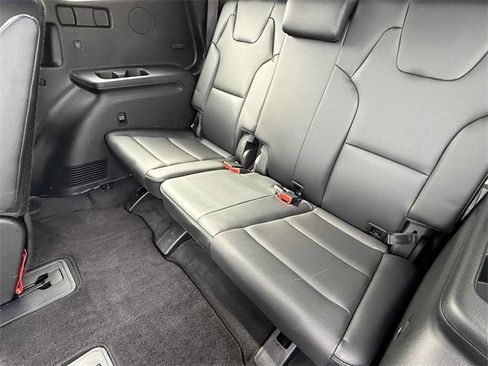 Used 2023 Kia Telluride EX X-Line image 16