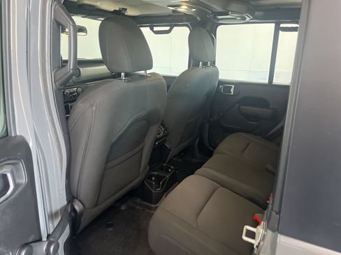 Used 2023 Jeep Wrangler Unlimited Sport AWD/4WD image 23