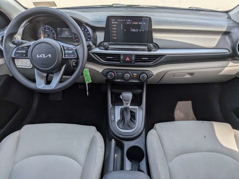 Used 2023 Kia Forte LXS w/ LXS Technology Package FWD image 15