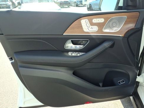 Certified 2026 Mercedes-Benz GLE 350 4MATIC image 11