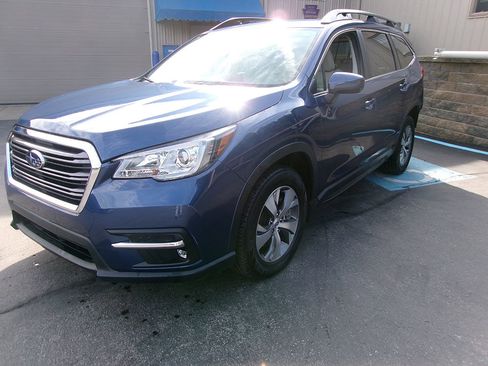 Used 2020 Subaru Ascent Premium w/ Convenience Package image 6