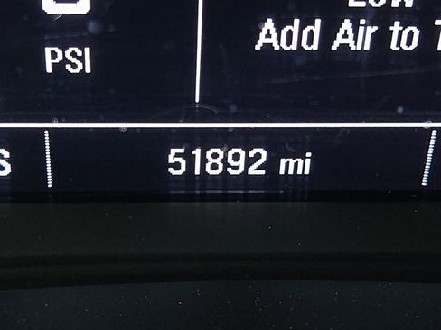 Used 2023 Chevrolet Malibu LT FWD image 18