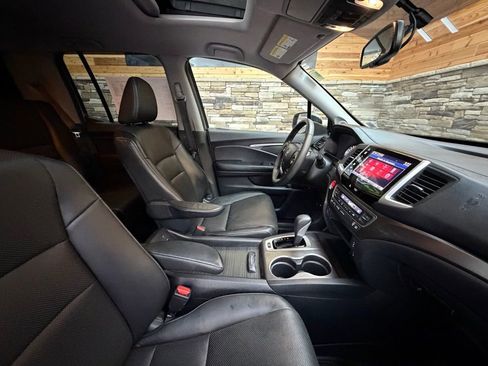 Used 2019 Honda Ridgeline RTL-T image 14