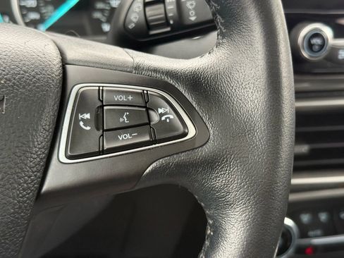 Used 2018 Ford EcoSport SE w/ SE Convenience Package image 24